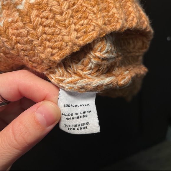 525 America Acrylic Sweater - Picture 4 of 5